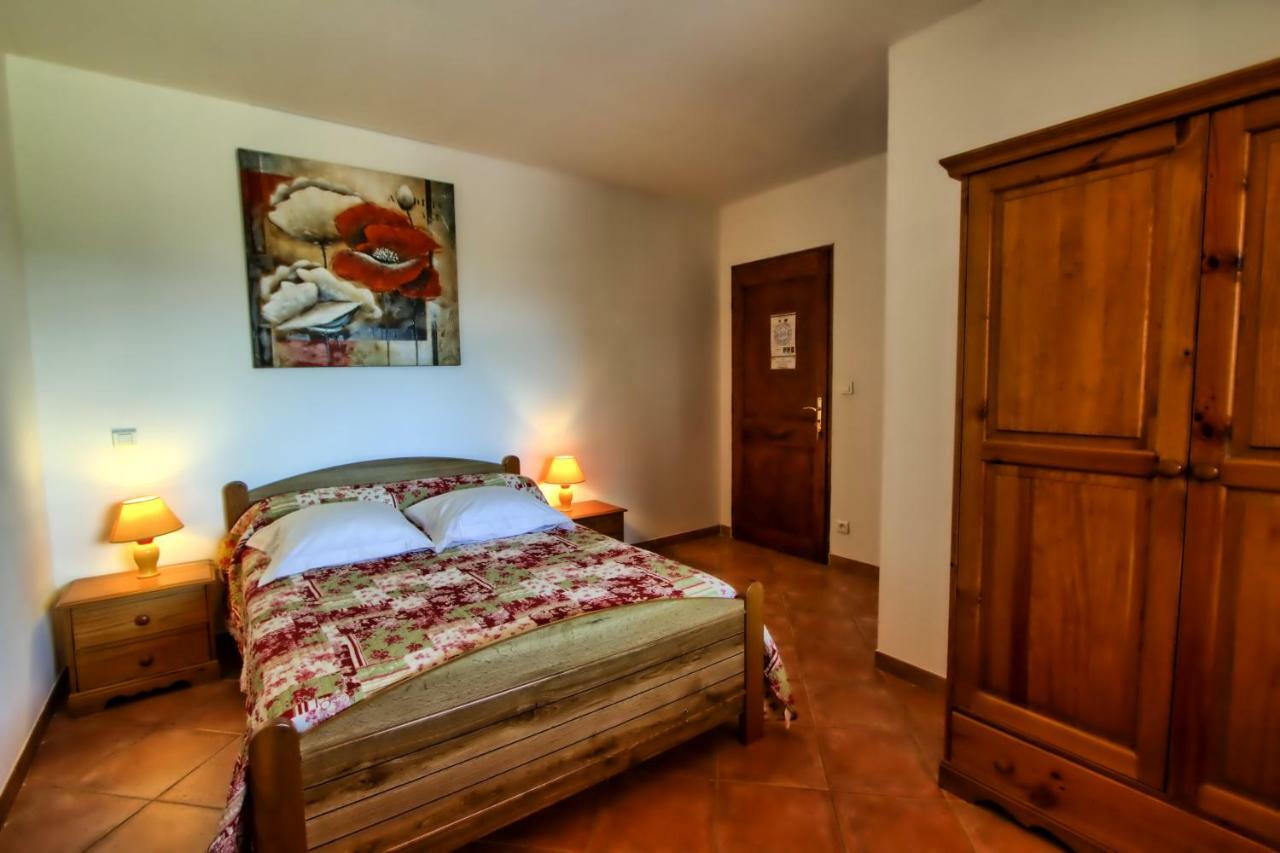 A Ghjuvellina Hotel Piedigriggio Exterior photo
